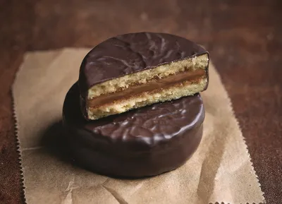 Carat Coverliq Alfajor Semiamargo